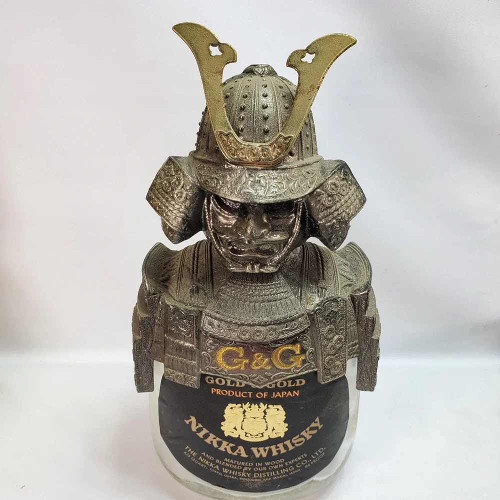 Nikka Whisky G&G Gold Samurai Helmet Armor Decanter‎ Bottle Japan Empty VTG